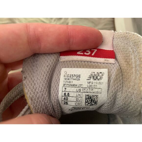 New Balance 237 Mens Size 7 - Picture 9 of 10